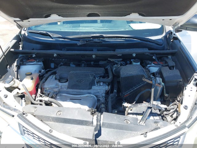 Toyota RAV4 LE 2015 2T3ZFREV8FW131129 Image 16