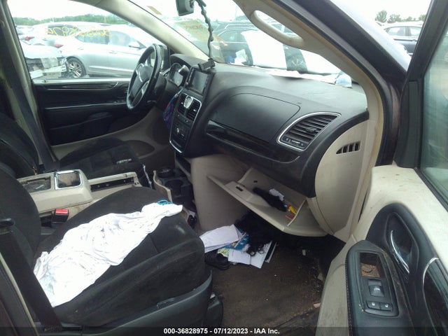 2C4RC1BG4FR665223 Chrysler Town & Country Touring
