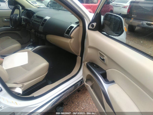 2009 MITSUBISHI OUTLANDER SE VIN: JA4LS31WX9Z007939