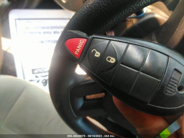 2C4RDGBG1ER230951 Dodge Grand Caravan Se