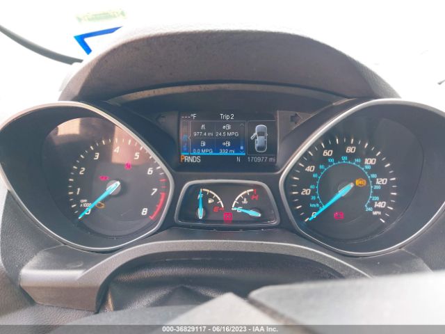 1FMCU0J94GUB82301 Ford Escape Titanium