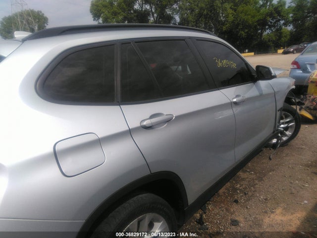 BMW X1 Xdrive28i 2015 WBAVL1C54FVY30340 Image 14
