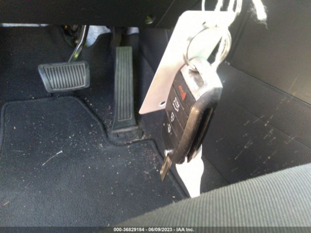 KNDJN2A28G7358918 KIA Soul Base