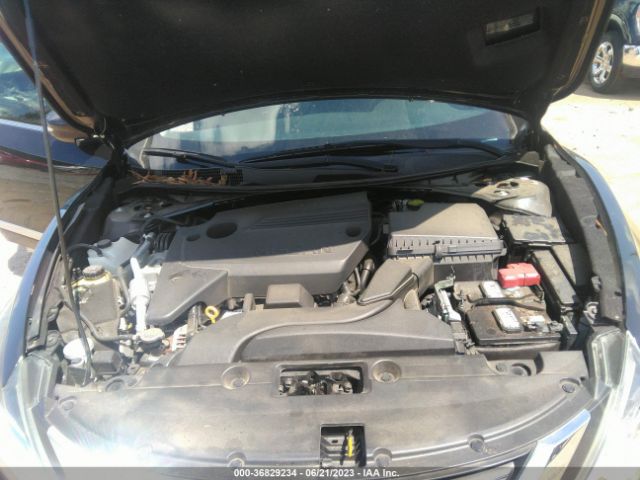 1N4AL3AP1HC167735 Nissan Altima 2.5 Sv