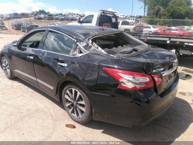 1N4AL3AP1HC167735 Nissan Altima 2.5 Sv