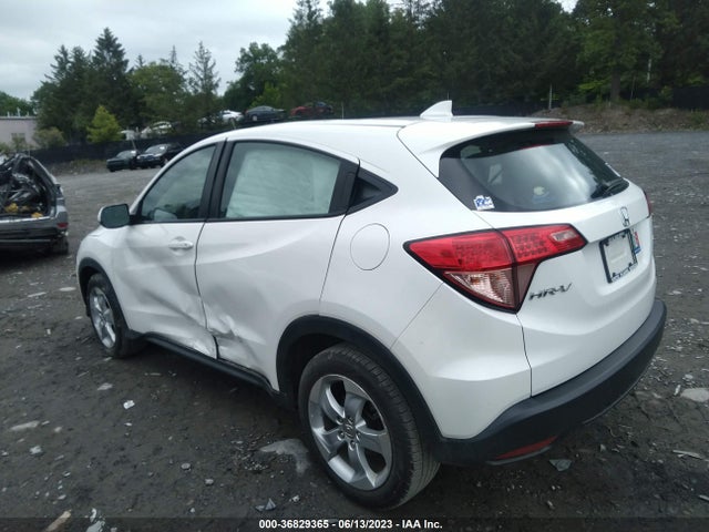 Honda HR-V LX 2016 3CZRU6H31GM747556 Image 3