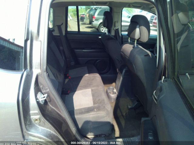 1C4NJDBB8GD637584 Jeep Compass Sport