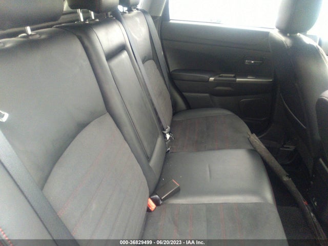 JA4APVAU7NU022442 Mitsubishi Outlander Sport Se