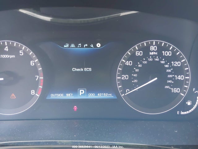 2016 Hyundai Equus, VIN: KMHGH4JH0GU101010