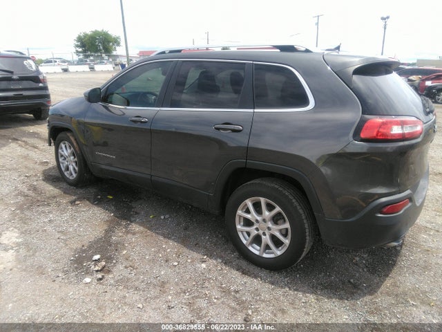 1C4PJLCB5FW579499 Jeep Cherokee Latitude