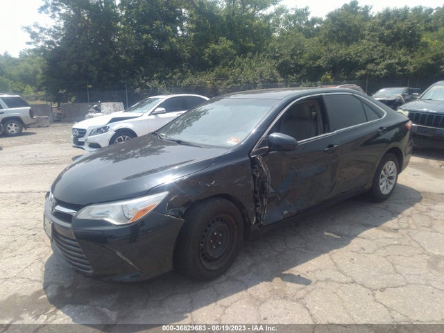 Toyota CAMRY LE 2015 4T4BF1FK3FR507435 Image 2