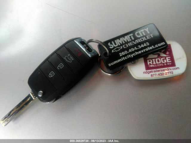 KNDJP3A56H7417959 KIA SOUL +