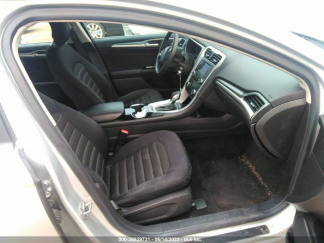 1FA6P0H77E5372961 Ford FUSION SE