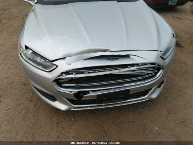 1FA6P0H77E5372961 Ford FUSION SE