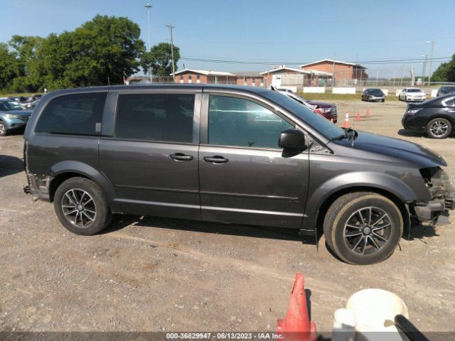 2C4RDGCG8HR662598 Dodge Grand Caravan Sxt