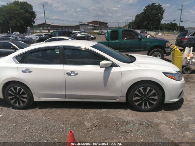 1N4AL3AP9JC239318 Nissan Altima 2.5 Sv