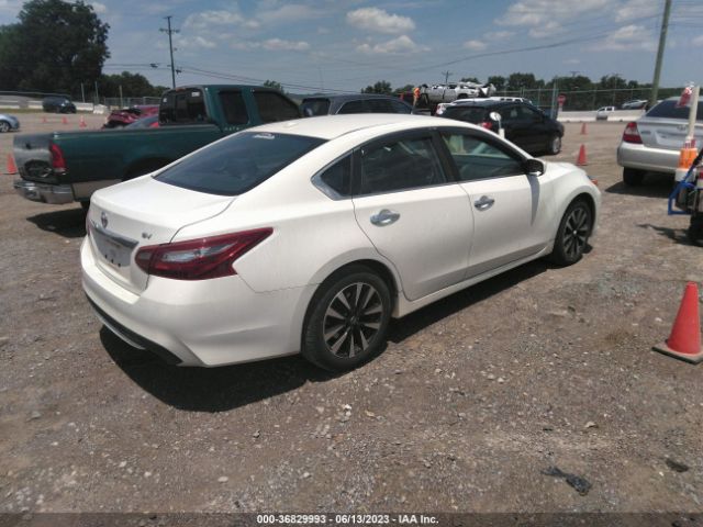 1N4AL3AP9JC239318 Nissan Altima 2.5 Sv