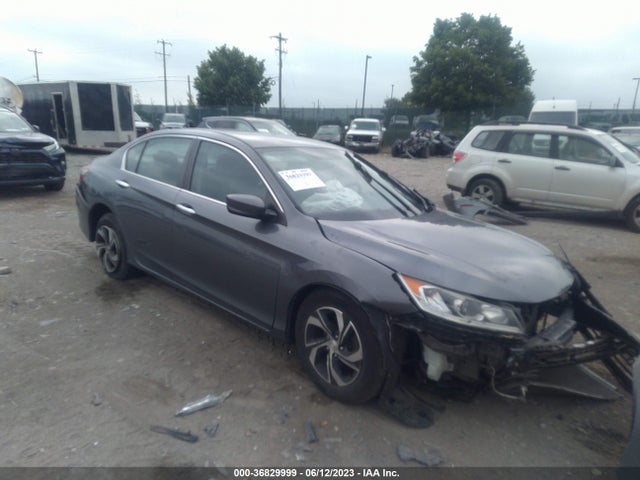 2016 1HGCR2F33GA209609 main image