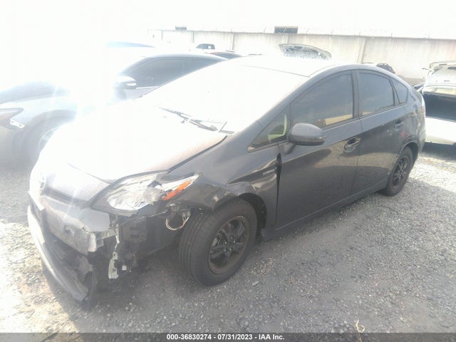 Toyota Prius Four 2015 JTDKN3DU3F0474512 Image 2