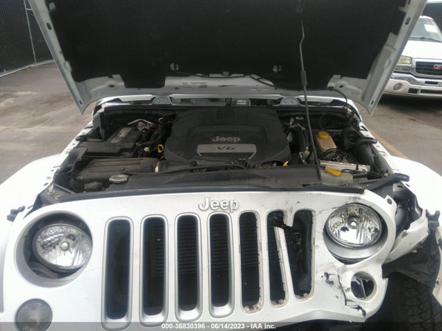 2016 JEEP WRANGLER UNLIMITED SAHARA VIN: 1C4BJWEGXGL250885