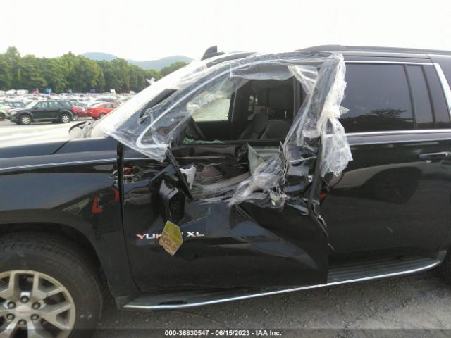 1GKS2GKC9HR214838 GMC Yukon Xl Slt