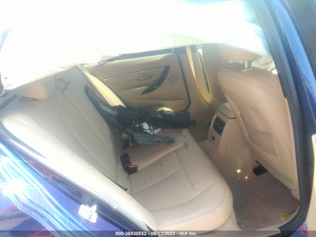 BMW 3 Series 328i 2016 WBA8E9G52GNT85789 Image 9