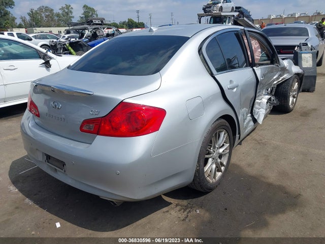 2011 INFINITI G37 JN1CV6AP8BM304852 Photo 3