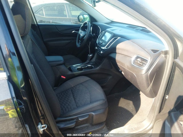 Chevrolet EQUINOX LT 2018 2GNAXSEV8J6292478 Image 11