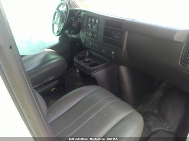 Chevrolet EXPRESS CARGO VAN 2021 1GCWGAFP8M1223354 Image 5