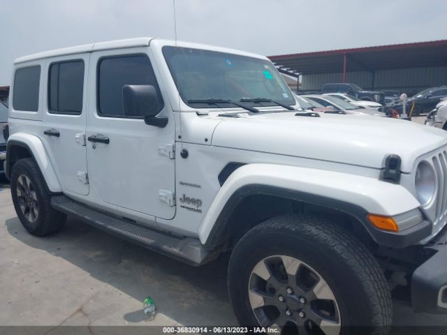 1C4HJXEG5JW167015 Jeep Wrangler Unlimited Sahara