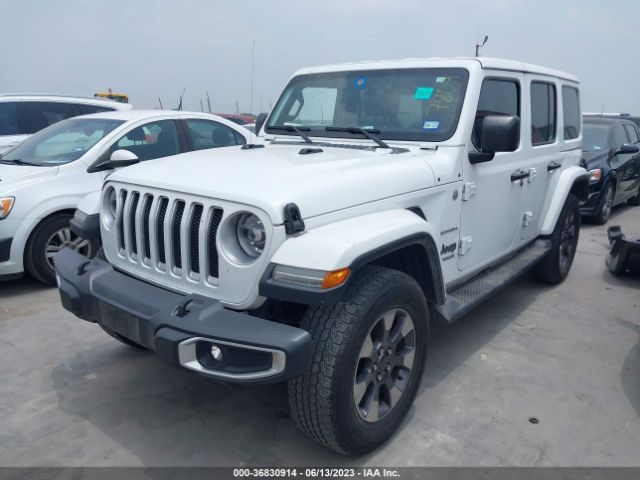 1C4HJXEG5JW167015 Jeep Wrangler Unlimited Sahara