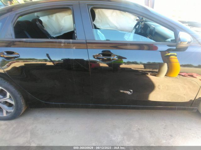3KPF24AD8LE157719 KIA Forte Lxs
