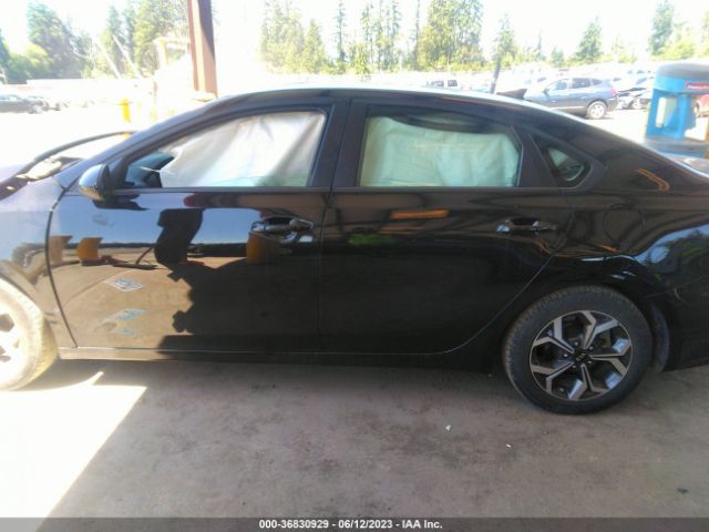3KPF24AD8LE157719 KIA Forte Lxs