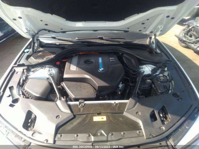 WBAJA9C50JB034195 BMW 5 Series 530e Iperformance