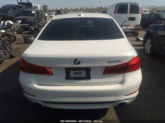 WBAJA9C50JB034195 BMW 5 Series 530e Iperformance