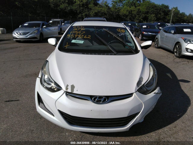 2016 HYUNDAI ELANTRA SE VIN: 5NPDH4AE8GH748066