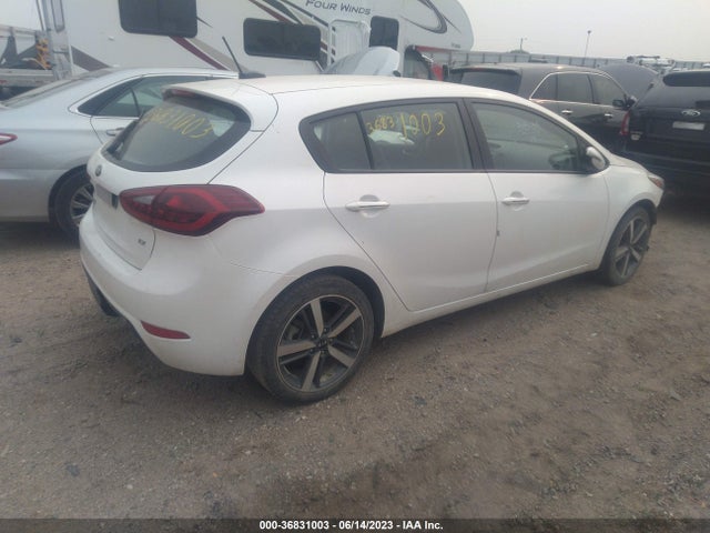 KIA Forte5 Ex 2017 KNAFX5A80H5725973 Image 4