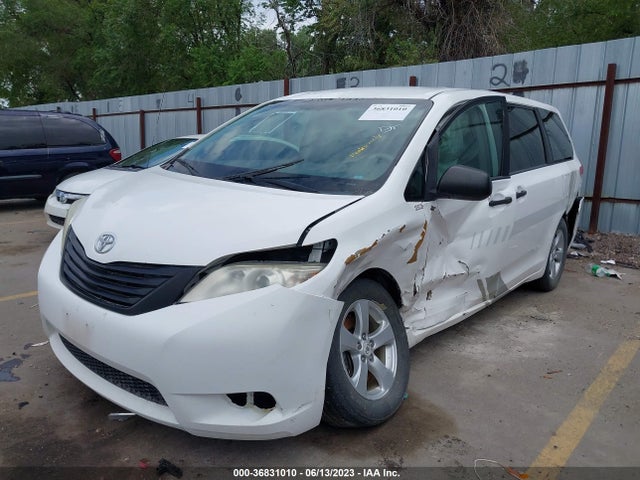 2012 TOYOTA SIENNA VIN: 5TDZK3DC9CS221332
