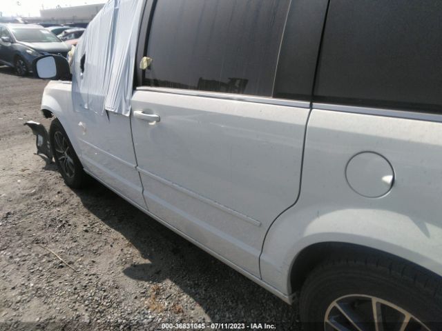 2C4RDGCG1HR726402 Dodge Grand Caravan Sxt