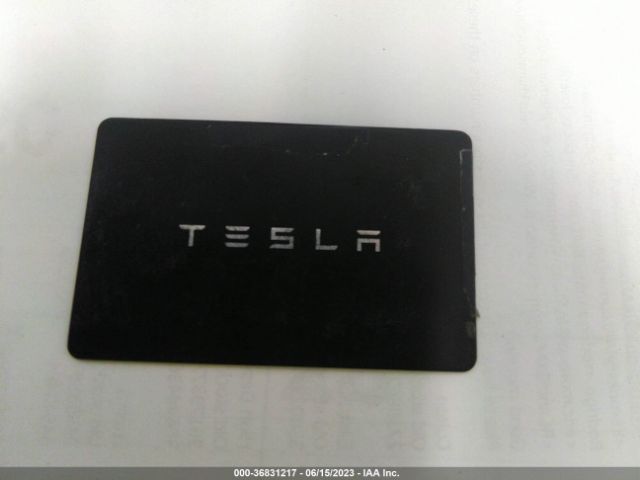5YJ3E1EA5NF230700 Tesla MODEL 3