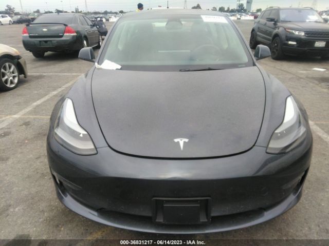 5YJ3E1EA5NF230700 Tesla MODEL 3