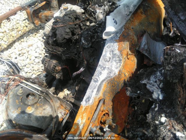 1FTMF1C87HKE33001 Ford F-150 Xl/xlt