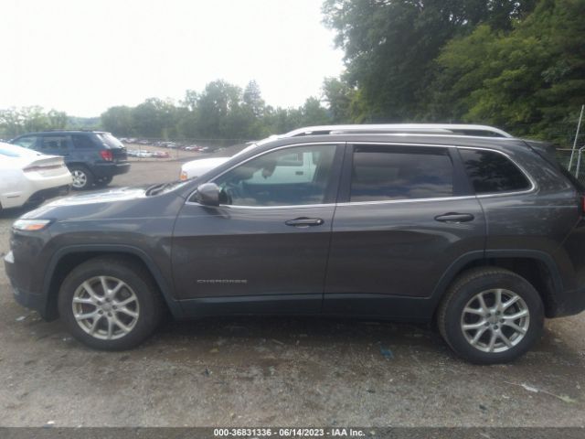 1C4PJLCB6GW208613 Jeep Cherokee Latitude
