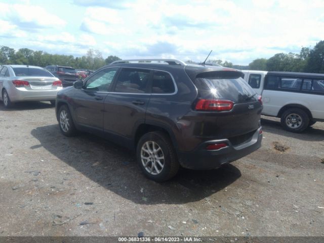 1C4PJLCB6GW208613 Jeep Cherokee Latitude