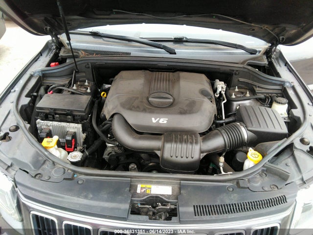 1C4RJEAG3FC232029 Jeep Grand Cherokee Laredo
