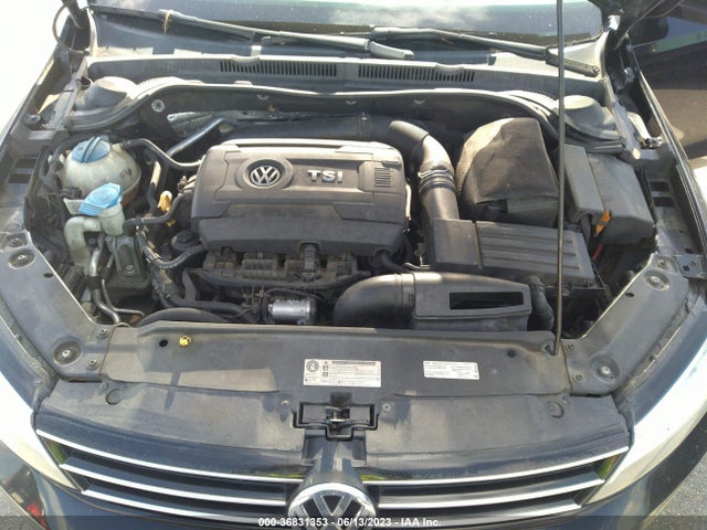 3VWD17AJ2FM356497 Volkswagen Jetta Sedan 1.8t Se