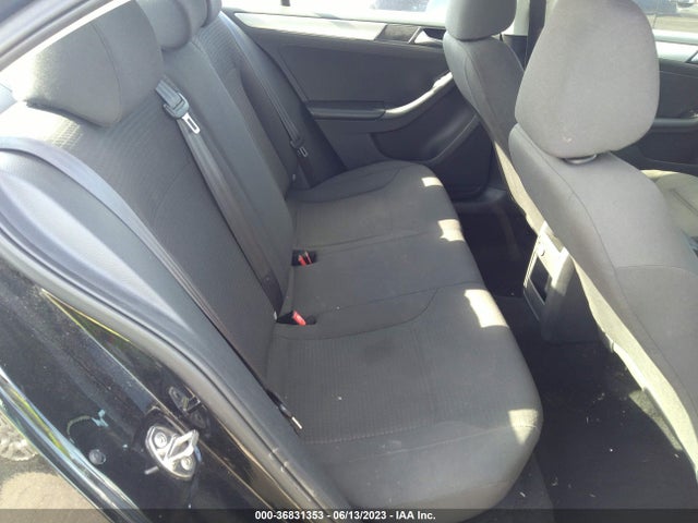 3VWD17AJ2FM356497 Volkswagen Jetta Sedan 1.8t Se