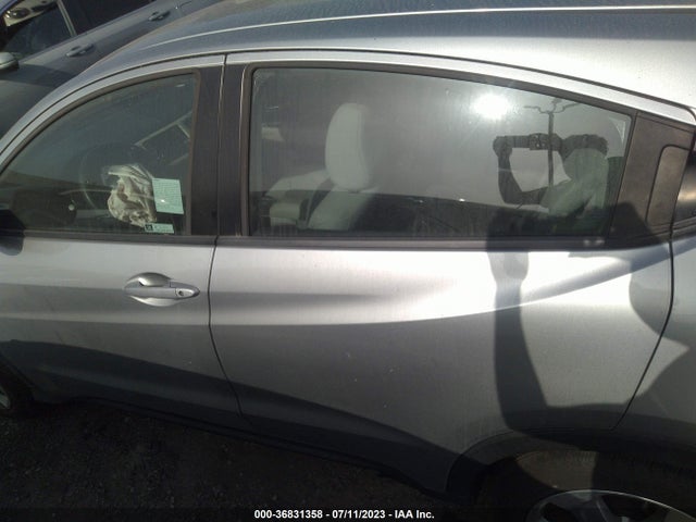 Honda HR-V LX 2021 3CZRU5H38MM715595 Image 7