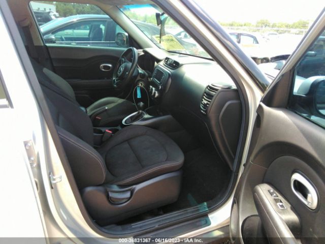 KNDJN2A29J7595750 KIA Soul Base