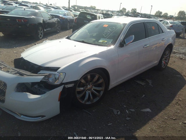 2C3CCAEG0KH697902 Chrysler 300 Limited